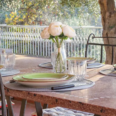 H11 Conchiglia Piscina - Garage