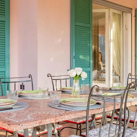 Villa H11 Conchiglia Piscina - Garage Castellaro (Liguria)