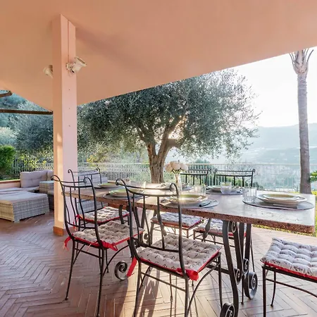 Βίλα H11 Conchiglia Piscina - Garage Castellaro (Liguria)