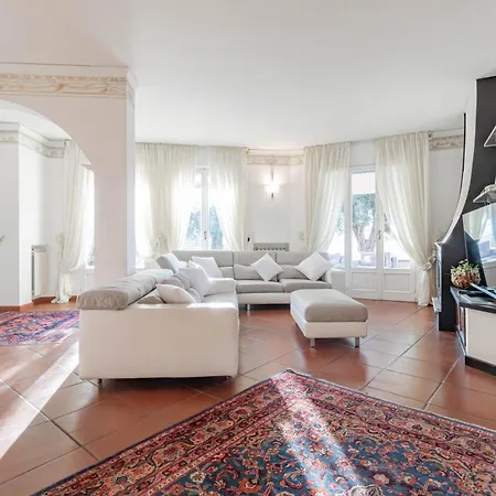 Villa H11 Conchiglia Piscina - Garage